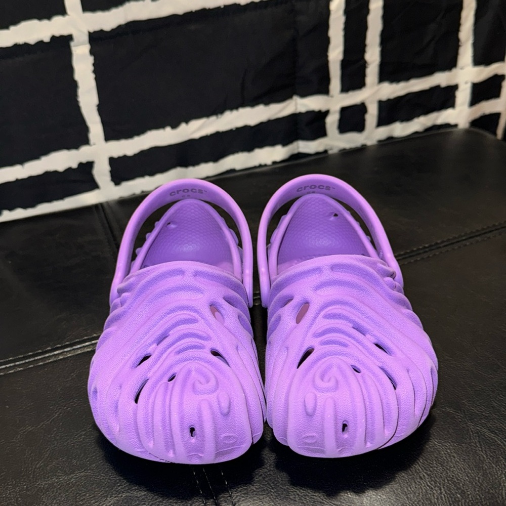 Salehe Bembury x Pollex Clog Toddler 'Dewberry'
Purple 
C8